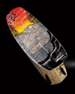 Newton142_Front_Black